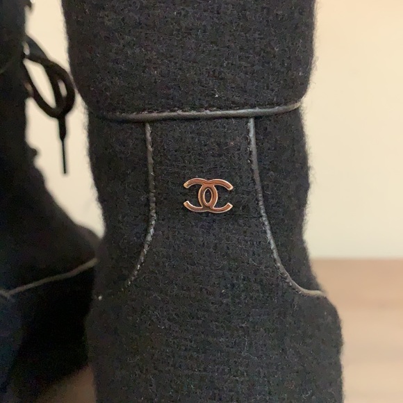 Chanel boots - Picture 2 of 5